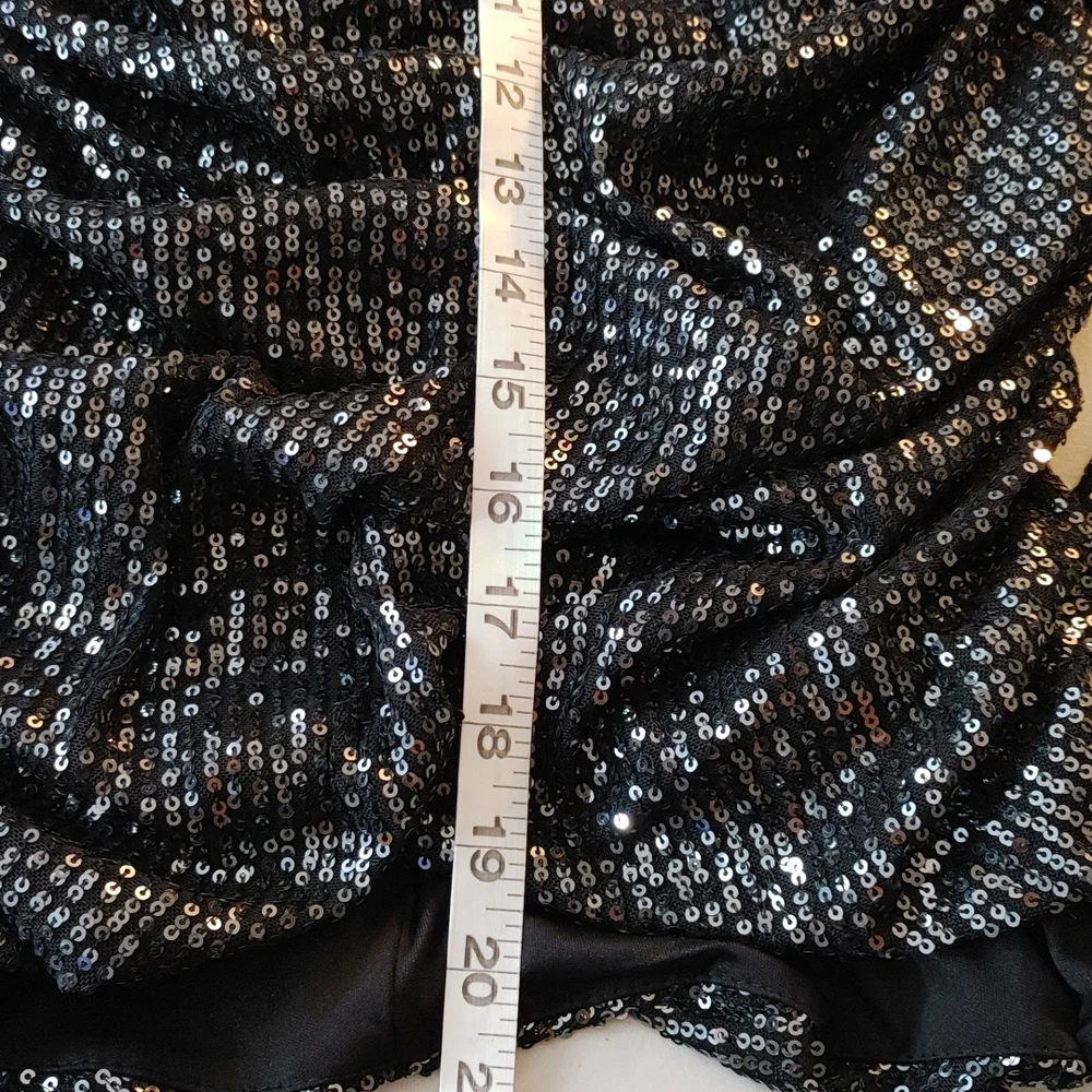 🆕NWT Ruched Sequin Bodycon Mini Dress - Picture 13 of 13